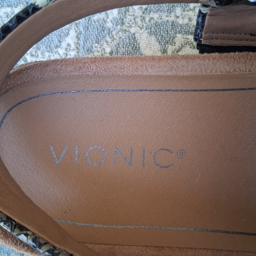 Vionic Louis Snakeskin Platform Slingback Sandals Sz 10 | Comfort Ortho Wedge - Picture 8 of 15